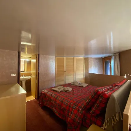 The Nest Alpine Loft Ski-in Ski-out Брей-Червиния