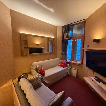 The Nest Alpine Loft Ski-in Ski-out Брей-Червиния