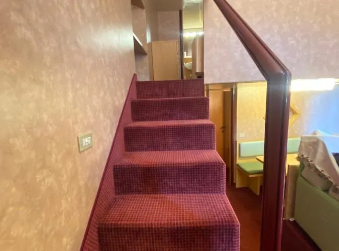 Lägenhet The Nest Alpine Loft Ski-in Ski-out *